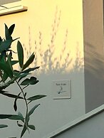 Open Space in the Village With Direct Access to the Beach