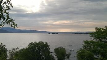 Open Space in the Village With Direct Access to the Beach