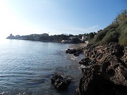 6- Lovely Apartment in Front of the sea