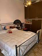 Assunta Apartment 1st Floor Air Conditioned - Wifi
