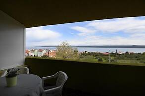 Two Bedroom sea View Apartment Primavera With Balcony