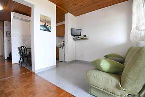 Two Bedroom sea View Apartment Primavera With Balcony