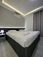 Luxury Room 03 Near Downtown