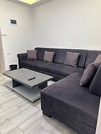 Private 33near Downtown Kh&sh