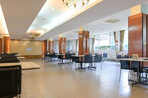 Rattana Park Hotel