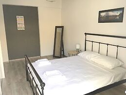 Pegasus Amazing Flat, 1,5min Walk To The