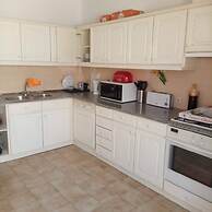 3 Bedroom Apt, Fatima