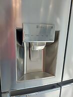 Vanesia's Luxury Suits