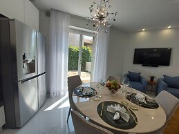 Vanesia's Luxury Suits