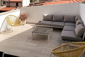 Ida Palace, new Deluxe Seafront Apartment