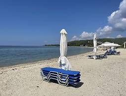 Stunning Beachfront Villa for Rent