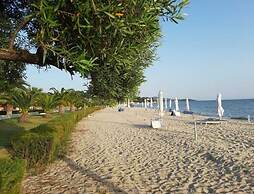 Stunning Beachfront Villa for Rent