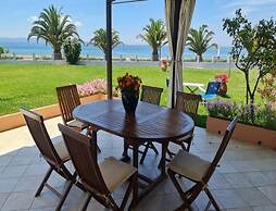 Stunning Beachfront Villa for Rent