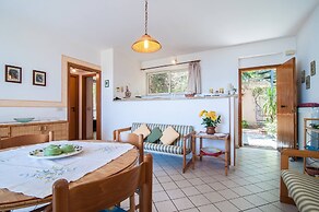 Bright and Comfortable Three-room Apartment Park Residence Cicladi