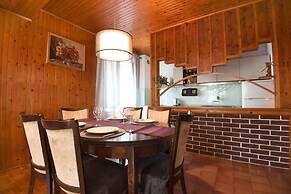 Spacious Ground Floor Apartment Primavera