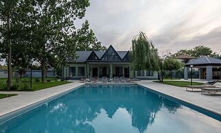 Lazy Seal Cottages Nabran