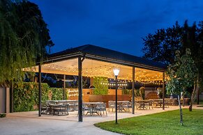 Lazy Seal Cottages Nabran