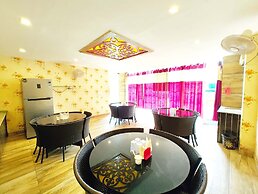 Goroomgo Hotel Shivangi Puri