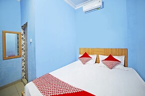 OYO 90922 Gurusinga Guesthouse