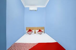 OYO 90922 Gurusinga Guesthouse