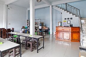 OYO 90922 Gurusinga Guesthouse