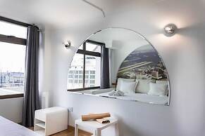 Neptune Suite-hosted by Sweetstay