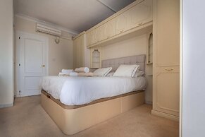 Neptune Suite-hosted by Sweetstay