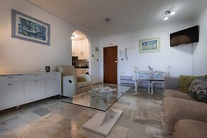 Neptune Suite-hosted by Sweetstay