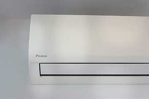 Top Studio With View-hosted by Sweetstay