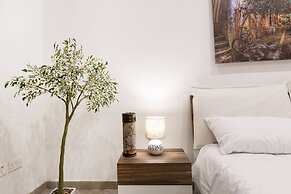 Golden Flat in San Pawl