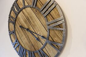 Golden Flat in San Pawl