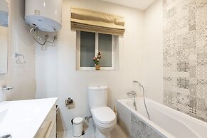 Golden Flat in San Pawl