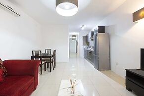 Sliema 2 Bedroom Apartment
