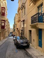 Valletta Studio-hosted by Sweetstay
