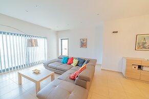 Luxury Seaview & Pool