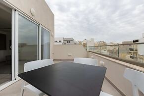 Gzira Suite 13