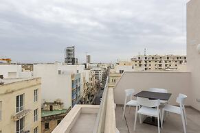 Gzira Suite 13