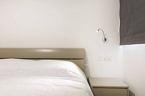 Gzira Suite 13