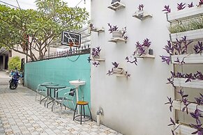 OYO 91303 Puri Dennis