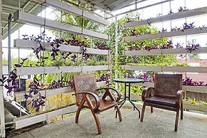 OYO 91303 Puri Dennis