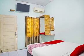 OYO 91303 Puri Dennis