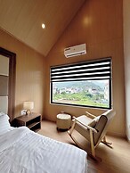 Odyssey Hostel, Tours & Motorbikes Rental