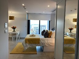 E1 Suites & Spa