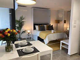 E1 Suites & Spa
