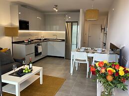 E1 Suites & Spa