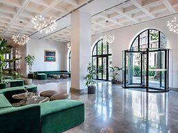 Tbilisi Philharmonic Hotel by Mercure