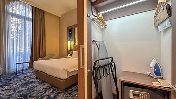 Tbilisi Philharmonic Hotel by Mercure