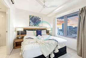 ZEN OCEAN BLISS - 2BR  Cozy Apt Sea View