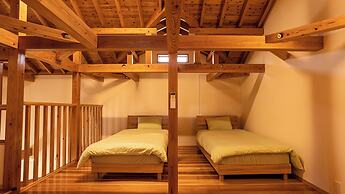 Nakijin Lodge Pensajoya