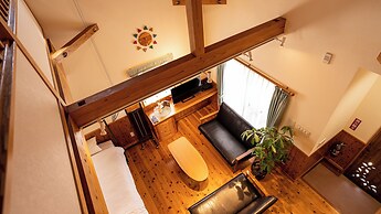 Nakijin Lodge Pensajoya